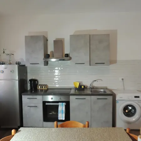 Casa Serenita Con Ingressi Indipendenti Lejlighed *