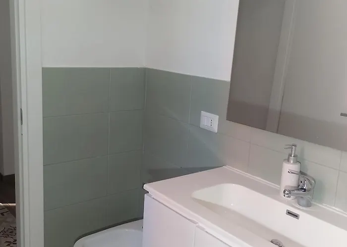 Casa Serenita Con Ingressi Indipendenti Novara